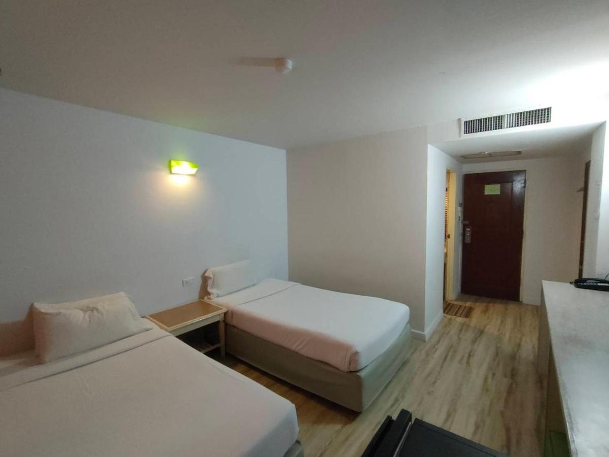 Intertower Hotel Sungai Kolok Exterior foto