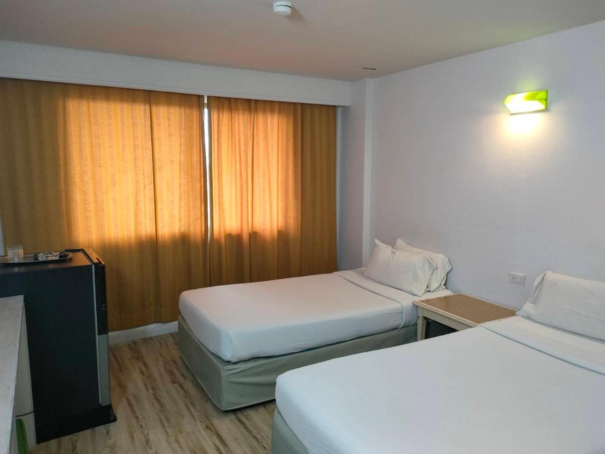 Intertower Hotel Sungai Kolok Exterior foto