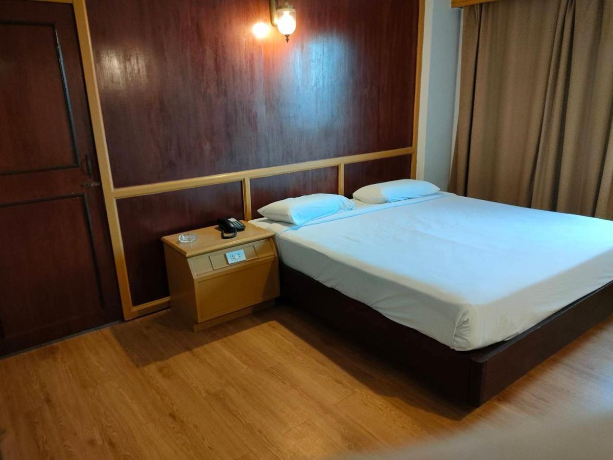 Intertower Hotel Sungai Kolok Exterior foto