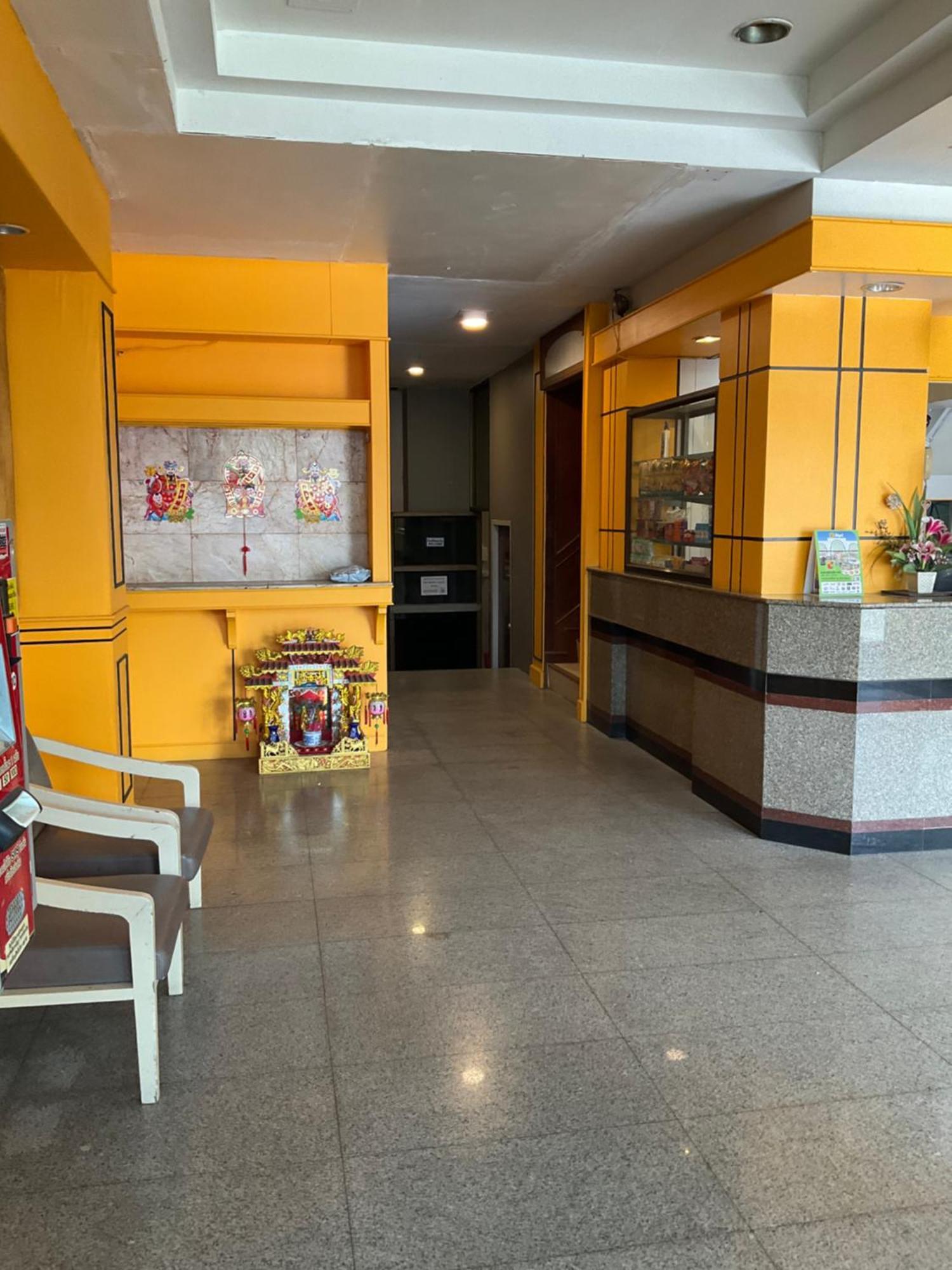 Intertower Hotel Sungai Kolok Exterior foto